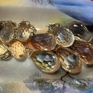 S102 Loft Gold Teardrop Necklace